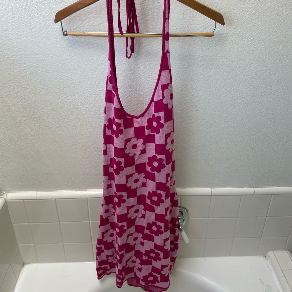 Le Lis Pink and White Patterned Dress